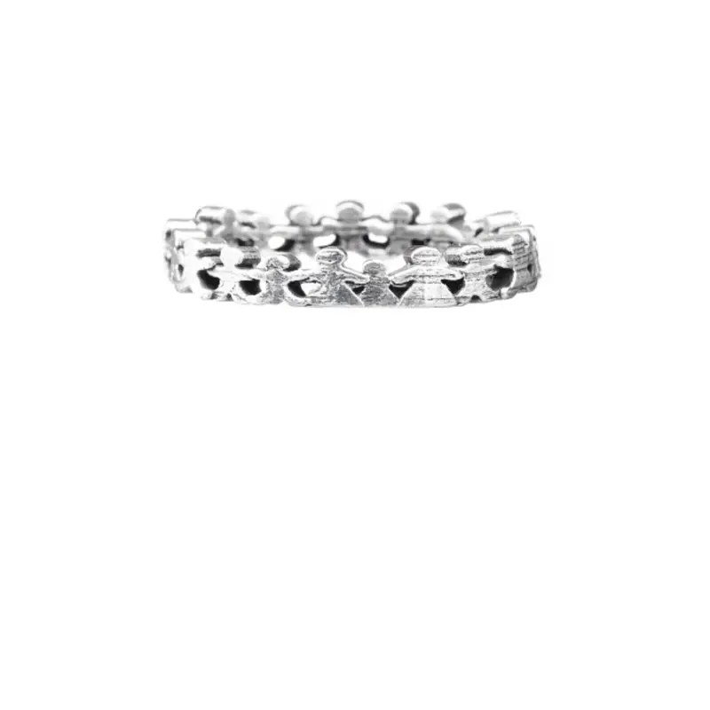 Family Unity Ring – Sterling Silver Band With Engraved 'We Are Family' Motif 1